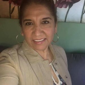 Meet your Posher, Vivi